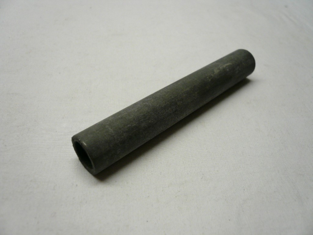 Bolzen Vespa Piaggio Mofa Moped  evtl. für Hauptständer ? Länge 91 mm